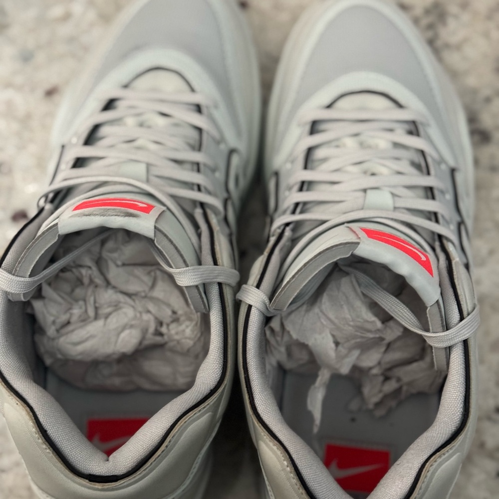 Nike Air Men's Shoes - Light Grey - Picture 3 of 10